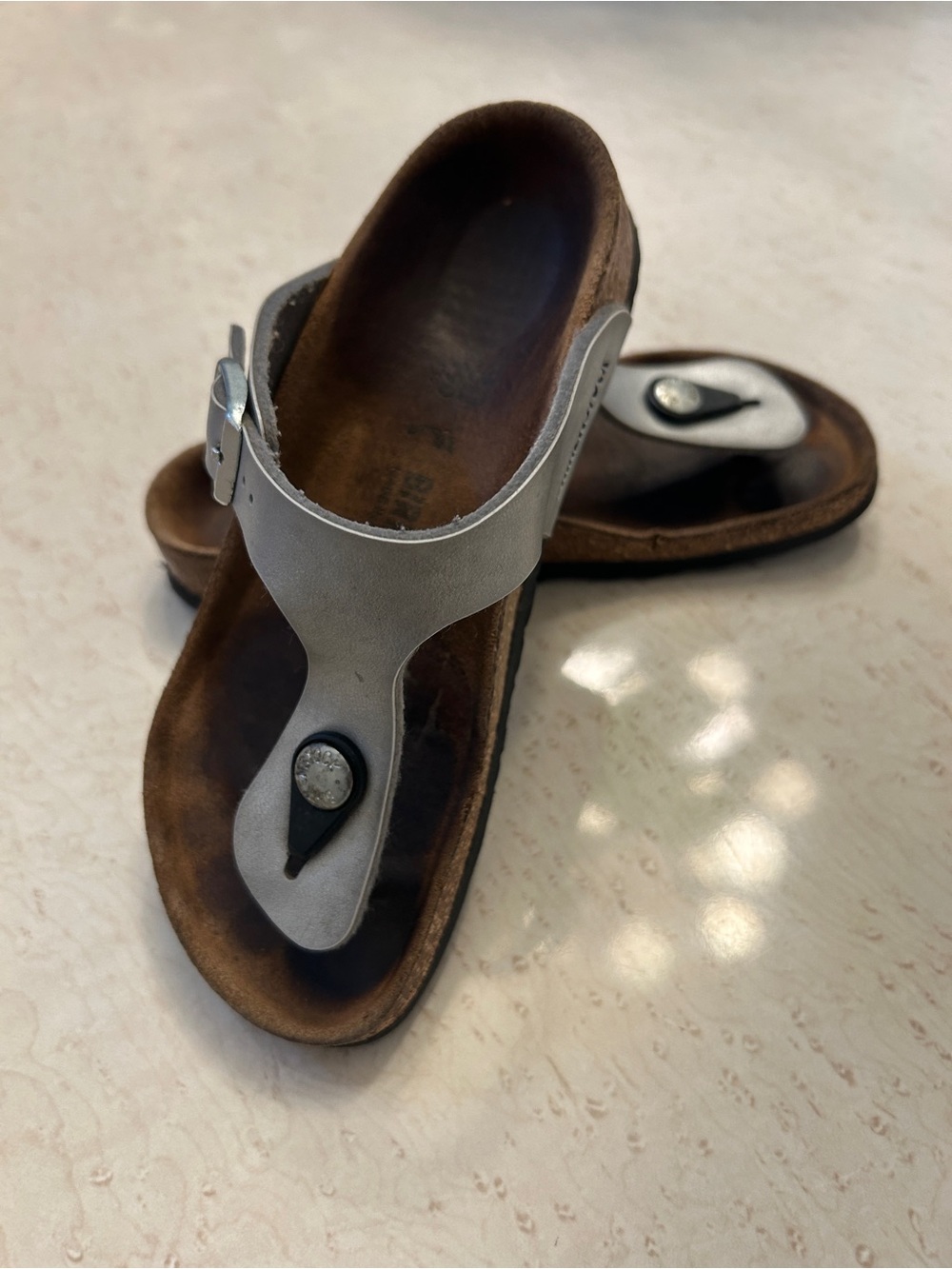 Kids Birkenstock gizeh silver sandals